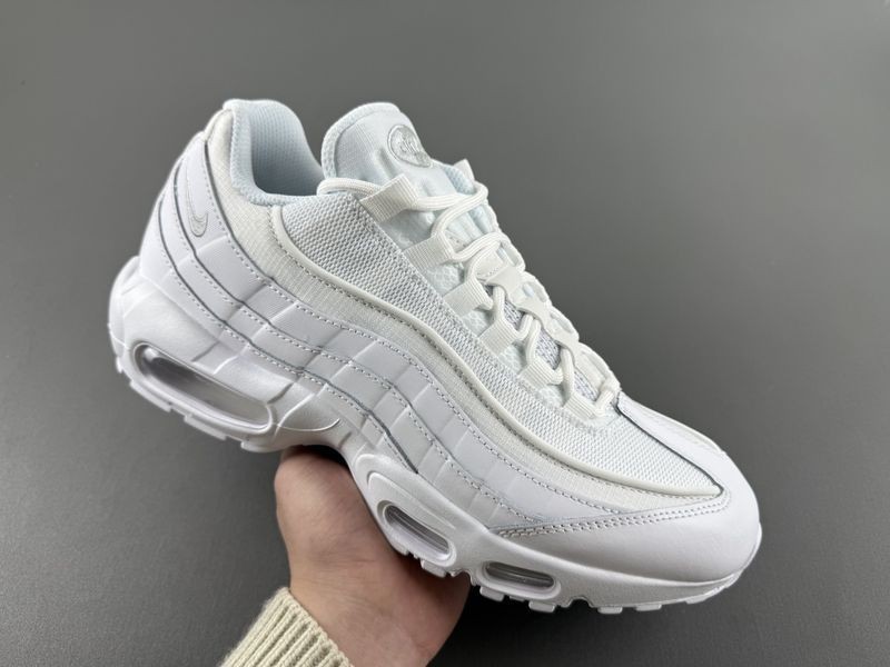 Nike Air Max 95 Essential
