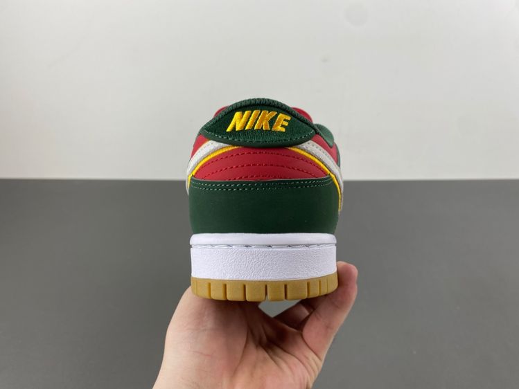 Nike SB Dunk Low PRM “Seattle Supersonics