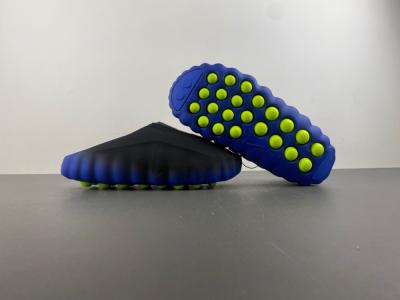 Mind 001 Flyknit “Hyper Royal